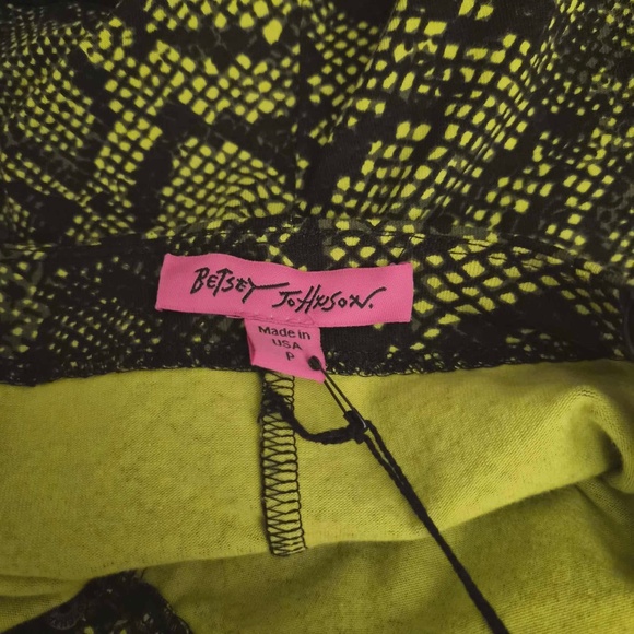 Betsey Johnson NWT Snake Print Snap Button Lace Peplum Emo Punk Cotton Tank - Picture 8 of 11